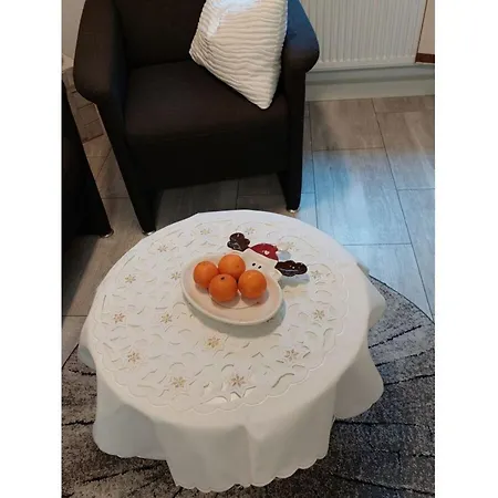 On The Edge Of Town Comfortable Vacation Appartement *